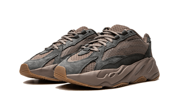 Yeezy 700 V2 Mauve - Kup oryginalne Yeezy 700 V2 Mauve - widok z drugiego boku - Sneakersy