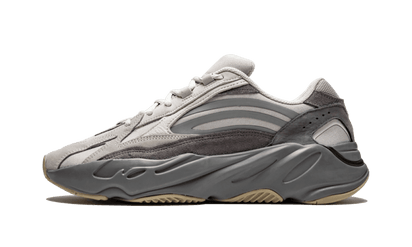 Adidas Yeezy 700 V2 Tephra szary - widok główny z boku | Saturaise.com