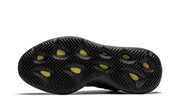Yeezy 700 V3 Dark Glow - zdjęcie 4