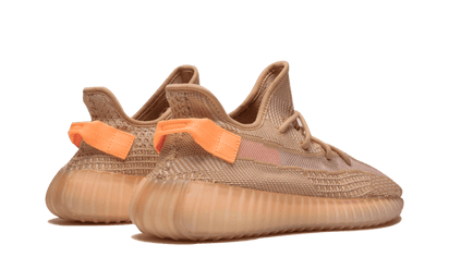 Buty Adidas Yeezy Boost 350 V2 Clay - widok z przodu - Rozmiary EU
