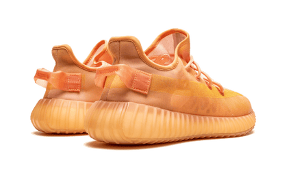 Buty Adidas Yeezy Boost 350 V2 Mono Clay - widok z przodu - Rozmiary EU