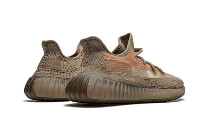 Buty Adidas Yeezy Boost 350 V2 Sand Taupe - widok z przodu - Rozmiary EU