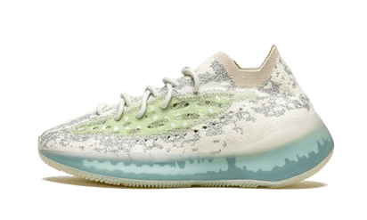 Yeezy Yeezy Boost 380 Alien Blue niebieski-szary - widok główny z boku | Saturaise.com