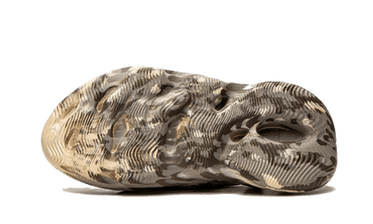 100% Oryginalne Yeezy Foam RNNR MX Clay Cream - widok z tyłu - 2100.00 PLN