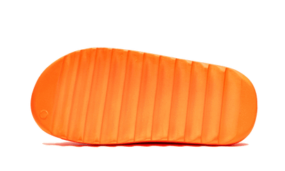 100% Oryginalne Yeezy Slide Enflame Orange - widok z tyłu - 800.00 PLN