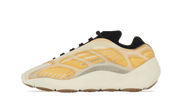 Adidas Yeezy 700 V3 Mono Safflower żółty-pomarańczowy - widok główny z boku | Saturaise.com