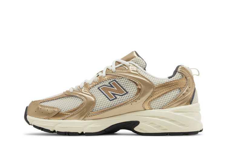 New Balance New Balance 530 Turtledove Gold Metallic beżowy-złoty - widok główny z boku | Saturaise.com