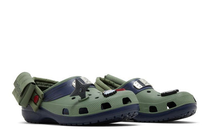 Buty Crocs Classic Clog Naruto Shippuden Kakashi - widok z przodu - Rozmiary EU