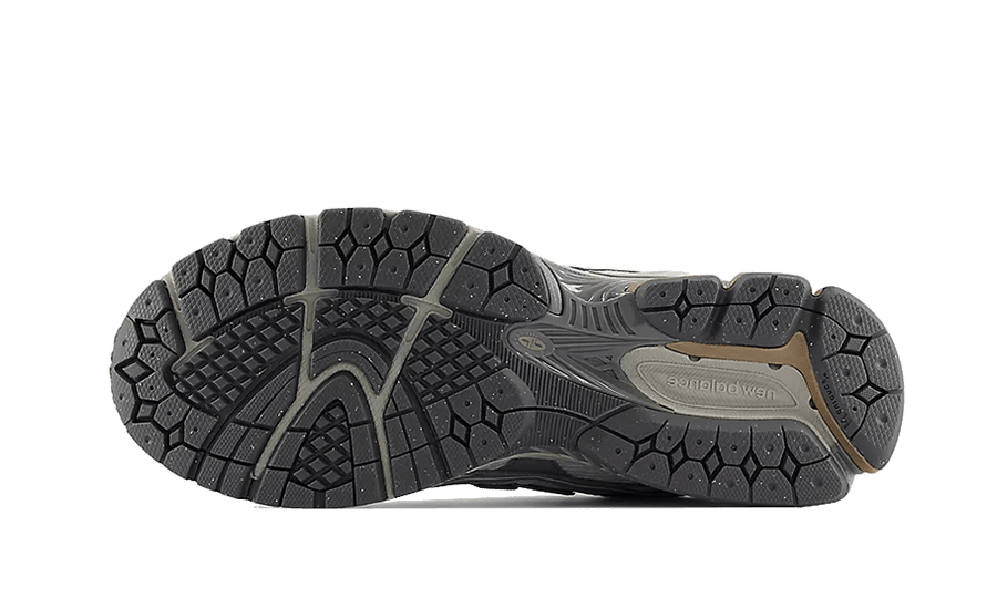 Kup oryginalne 1906N Team Away Grey - widok z drugiego boku - Sneakersy