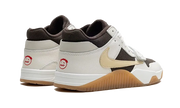 Buty Air Jordan Air Jordan Jumpman Jack TR Travis Scott Sail - widok z przodu - Rozmiary EU