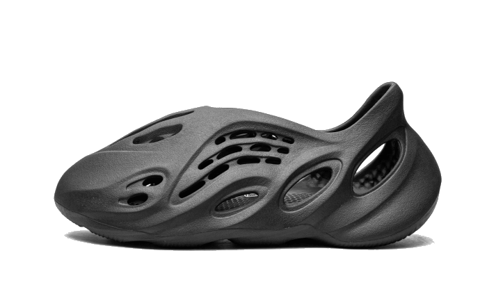 Yeezy Yeezy Foam RNNR Onyx - widok główny z boku | Saturaise.com