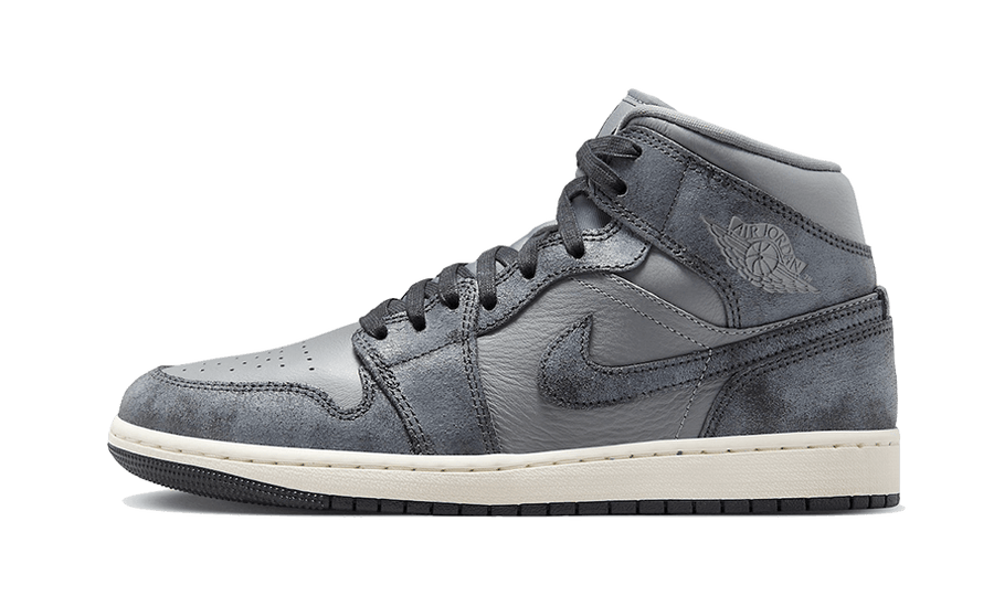 Air Jordan Air Jordan 1 Mid Distressed Smoke Grey czarny-biały - widok główny z boku | Saturaise.com