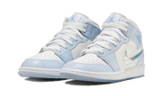 Kup oryginalne Air Jordan 1 Mid Glitter Swoosh FQ9117-400 - widok z drugiego boku - Sneakersy