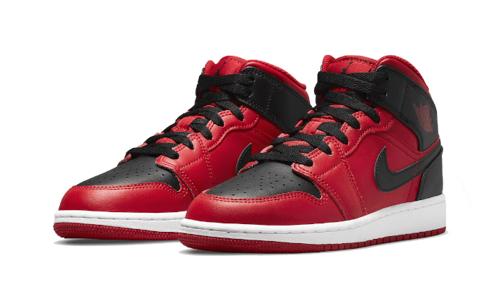 Kup oryginalne Air Jordan 1 Mid Reverse Bred 554724-660 - widok z drugiego boku - Sneakersy