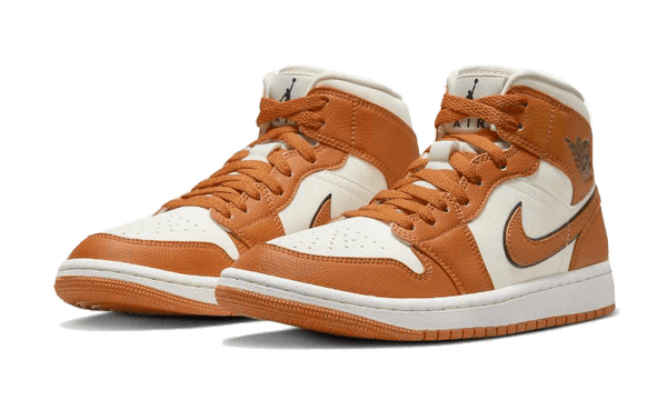 Air Jordan 1 Mid SE Sport Spice - Kup oryginalne Air Jordan 1 Mid SE Sport Spice DV1302-100 - widok z drugiego boku - Sneakersy