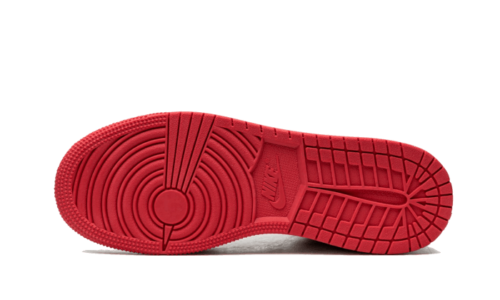 100% Oryginalne Air Jordan 1 Mid Very Berry - widok z tyłu - 675.00 PLN