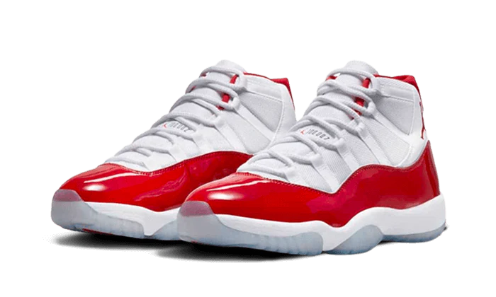 Kup oryginalne Air Jordan 11 Retro Cherry (2022) CT8012-116 - widok z drugiego boku - Sneakersy