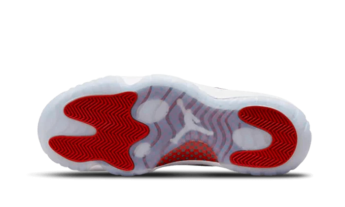 Buty Air Jordan Air Jordan 11 Retro Cherry (2022) - widok z przodu - Rozmiary EU