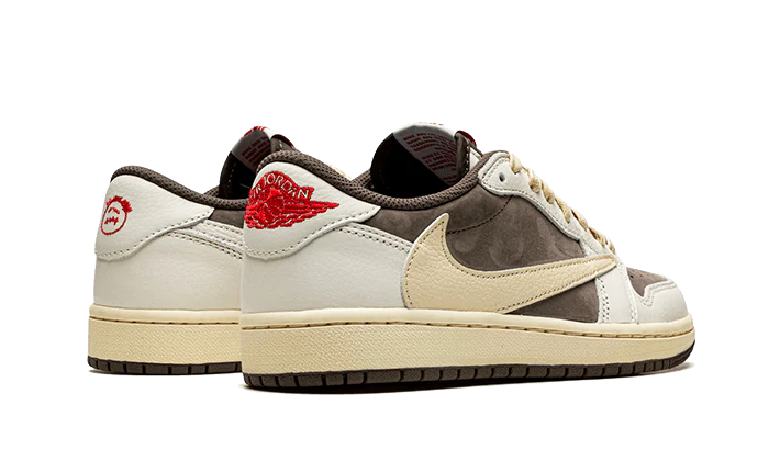 Buty Air Jordan Air Jordan 1 Low Travis Scott Reverse Mocha - widok z przodu - Rozmiary EU