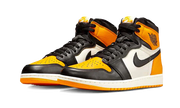 Kup oryginalne Air Jordan 1 Retro High OG Yellow Toe 555088-711 - widok z drugiego boku - Sneakersy