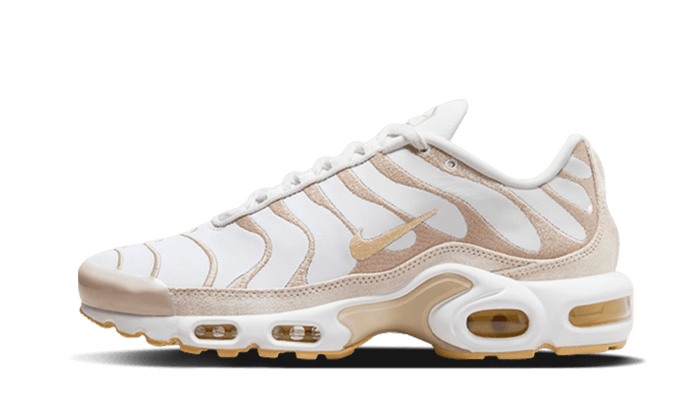 Nike Air Max Plus PRM Sanddrift beżowy - widok główny z boku | Saturaise.com