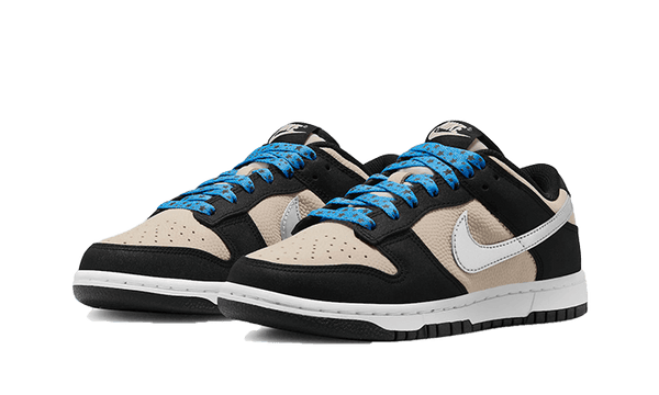 Dunk Low Starry Laces - Kup oryginalne Dunk Low Starry Laces DZ4712-001 - widok z drugiego boku - Sneakersy