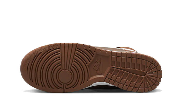 Buty Nike Dunk High Chocolate - widok z przodu - Rozmiary EU