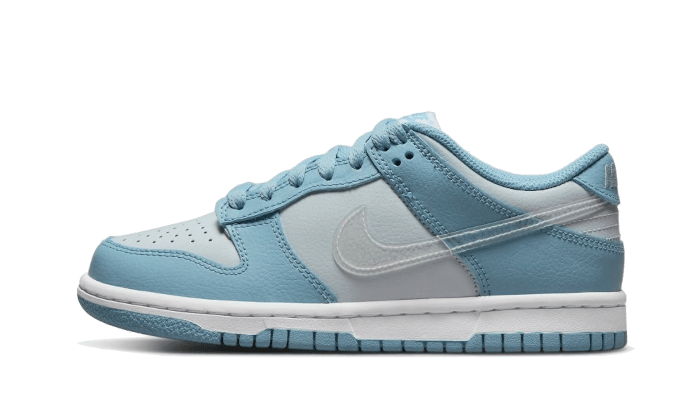 Nike Dunk Low Clear Swoosh biały-niebieski - widok główny z boku | Saturaise.com