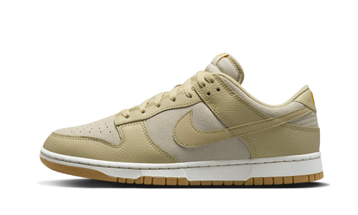Nike Dunk Low Khaki Suede Gum czerwony-brązowy - widok główny z boku | Saturaise.com