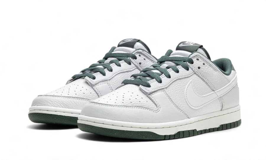 Kup oryginalne Dunk Low Retro SE Photon Dust Vintage Green HF2874-001 - widok z drugiego boku - Sneakersy