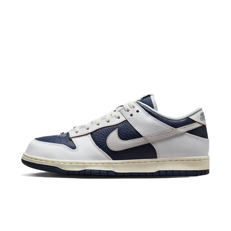 Nike SB Dunk Low HUF New York City biały-niebieski - widok główny z boku | Saturaise.com