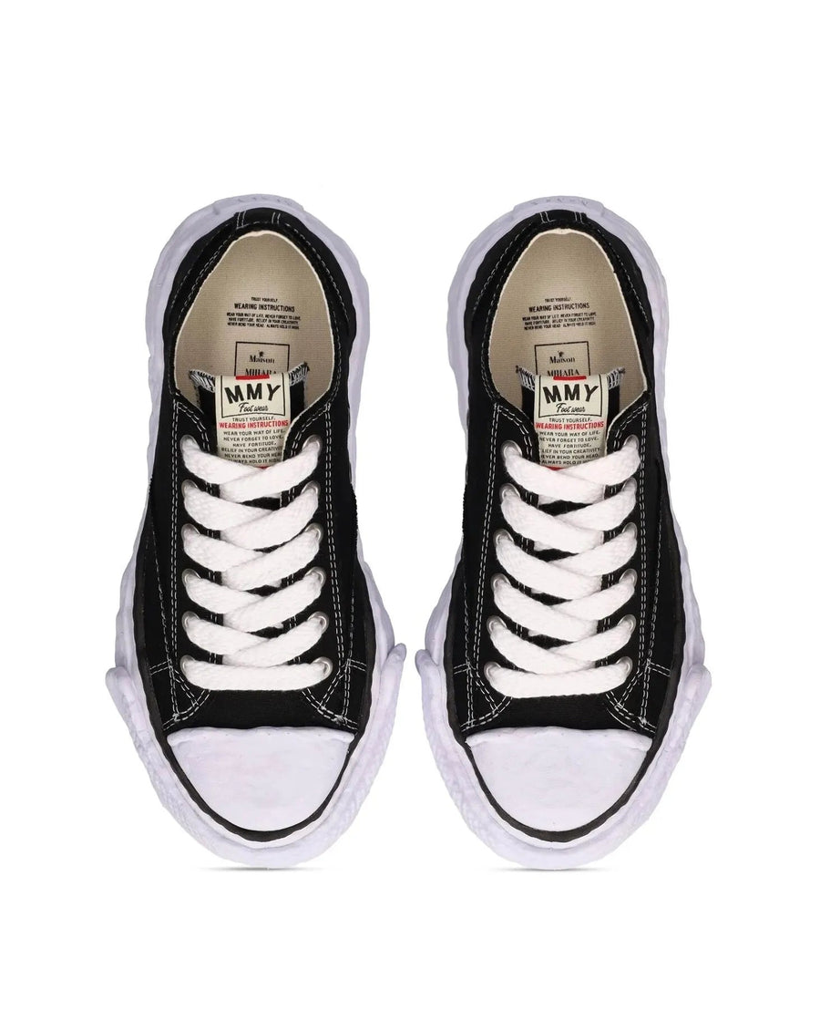 Buty Maison Mihara Yasuhiro Mihara Yasuhiro Peterson Low 23 OG Sole Canvas Sneakers - widok z przodu - Rozmiary EU