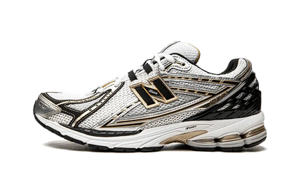 New Balance 1906R White Gold biały-granatowy - widok główny z boku | Saturaise.com