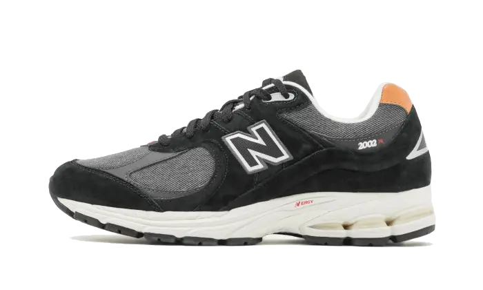 New Balance 2002R Black Sepia czarny - widok główny z boku | Saturaise.com