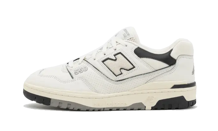 New Balance 550 Cream Black czarny-brązowy - widok główny z boku | Saturaise.com