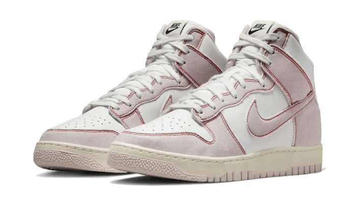 Kup oryginalne Dunk High 1985 Barely Rose Denim - widok z drugiego boku - Sneakersy