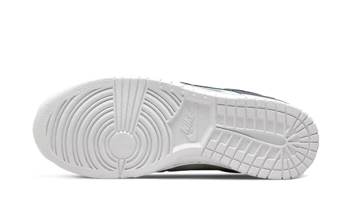 Buty Nike Dunk Low Graffiti Navy - widok z przodu - Rozmiary EU