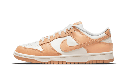 Nike Dunk Low Harvest Moon biały-czerwony - widok główny z boku | Saturaise.com
