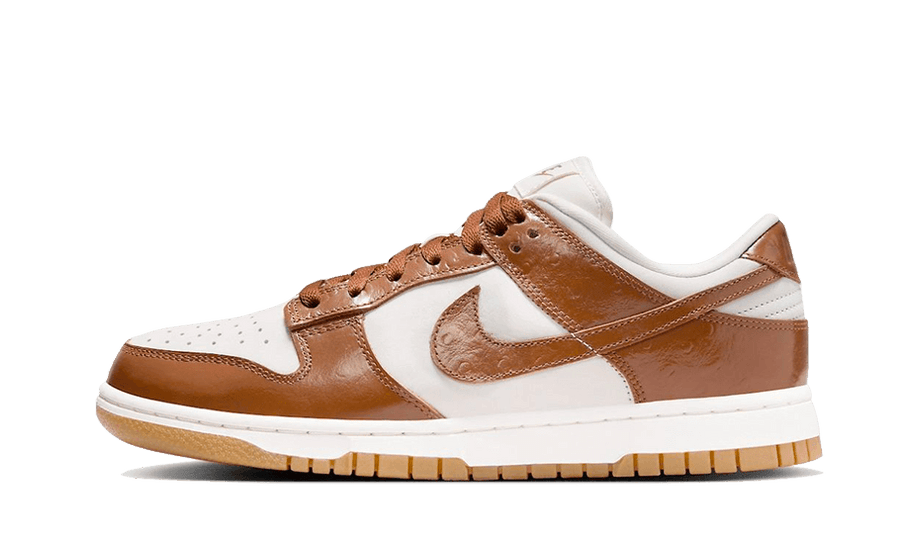 Nike Dunk Low LX Brown Ostrich biały-brązowy - widok główny z boku | Saturaise.com