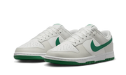 Kup oryginalne Nike Dunk Low Retro Summit White Malachite - widok z drugiego boku - Sneakersy