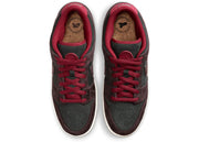Buty Yeezy Riot Skateshop x Nike SB Dunk Low "Mahogany" - widok z przodu - Rozmiary EU