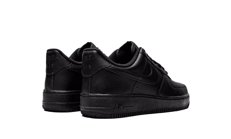 Kup oryginalne Air Force 1 Low '07 Triple Black 315122-001/CW2288-001 - widok z drugiego boku - Sneakersy