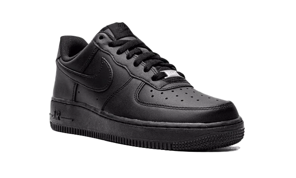 Buty Nike Air Force 1 Low '07 Triple Black - widok z przodu - Rozmiary EU