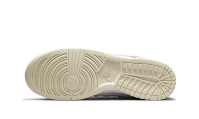 Buty Nike Dunk Low Coconut Milk - widok z przodu - Rozmiary EU