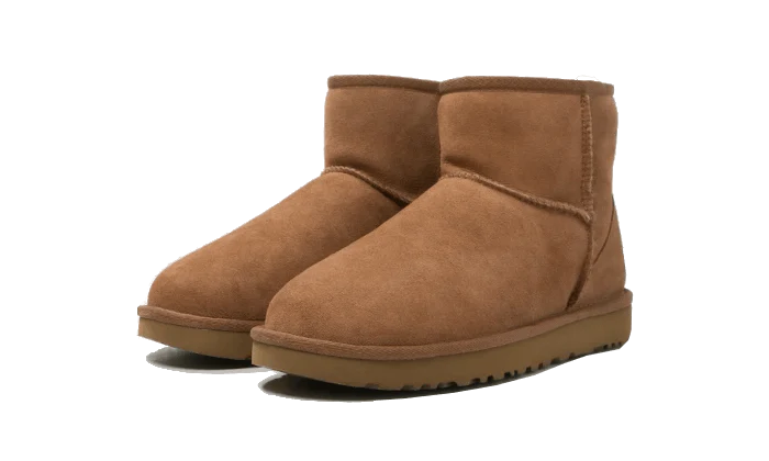 Kup oryginalne UGG Classic Mini II Boot Chestnut - widok z drugiego boku - Sneakersy