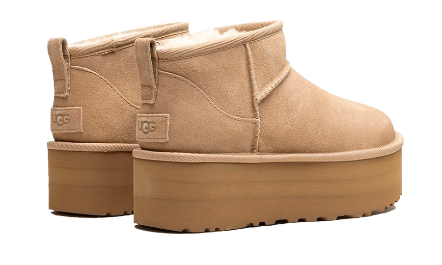 Buty UGG UGG Classic Ultra Mini Platform Boot Sand - widok z przodu - Rozmiary EU