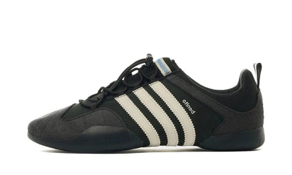 Adidas Adidas Ballerina Bad Bunny Black Chalk czarny-biały - widok główny z boku | Saturaise.com