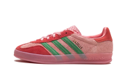 Adidas Gazelle Indoor Semi Pink Spark Preloved Scarlet czerwony-zielony - widok główny z boku | Saturaise.com