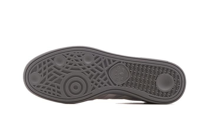 100% Oryginalne Handball Spezial Triple Grey - widok z tyłu - 2565.00 PLN