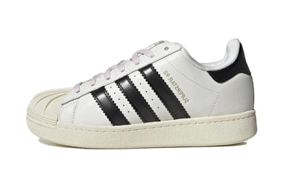 Adidas Pharrell Williams x adidas Superstar 92 by Pharrell Black / White czarny-biały - widok główny z boku | Saturaise.com